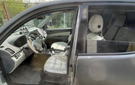 Mitsubishi L200 IV рестайлинг, 2014 год, 2 500 000 рублей, 19 фотография