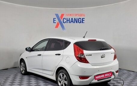 Hyundai Solaris II рестайлинг, 2013 год, 665 000 рублей, 4 фотография