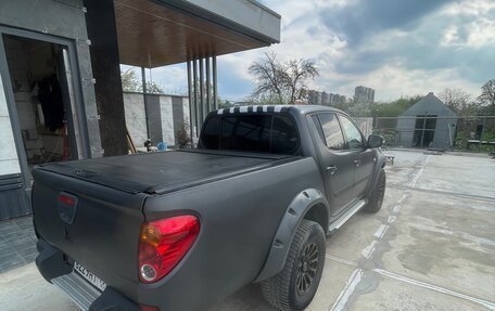 Mitsubishi L200 IV рестайлинг, 2014 год, 2 500 000 рублей, 33 фотография