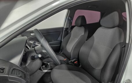 Hyundai Solaris II рестайлинг, 2013 год, 665 000 рублей, 5 фотография