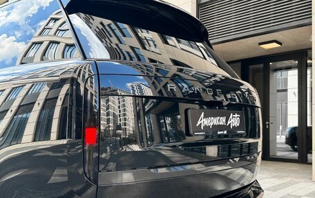 Land Rover Range Rover IV рестайлинг, 2024 год, 22 990 000 рублей, 9 фотография
