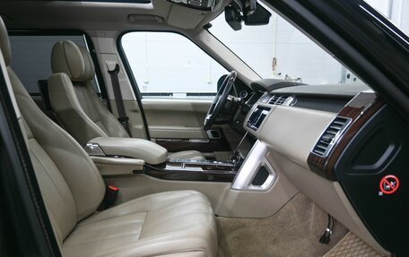 Land Rover Range Rover IV рестайлинг, 2015 год, 3 639 900 рублей, 12 фотография