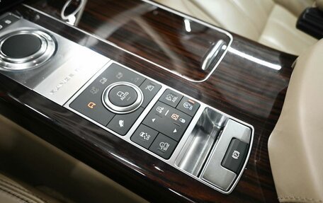 Land Rover Range Rover IV рестайлинг, 2015 год, 3 639 900 рублей, 23 фотография