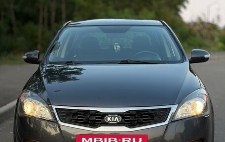 KIA cee'd I рестайлинг, 2010 год, 965 000 рублей, 2 фотография