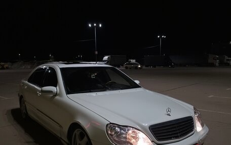Mercedes-Benz S-Класс, 2001 год, 580 000 рублей, 1 фотография