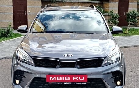 KIA Rio IV, 2021 год, 1 700 000 рублей, 2 фотография