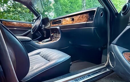 Jaguar XJ III (X350), 1993 год, 2 500 000 рублей, 7 фотография