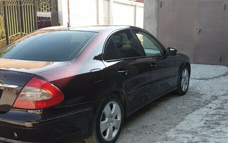 Mercedes-Benz E-Класс, 2007 год, 1 250 000 рублей, 3 фотография