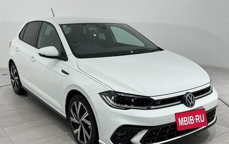 Volkswagen Polo VI (EU Market), 2022 год, 1 495 700 рублей, 3 фотография