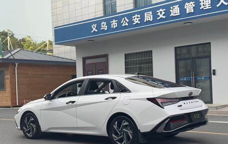Hyundai Elantra, 2024 год, 1 475 325 рублей, 3 фотография