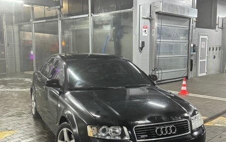 Audi A4, 2004 год, 550 000 рублей, 1 фотография
