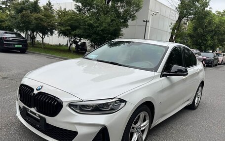 BMW 1 серия, 2023 год, 1 710 000 рублей, 1 фотография