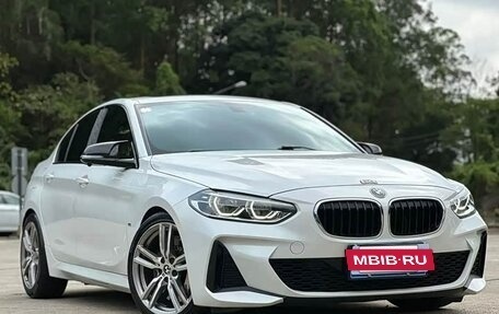 BMW 1 серия, 2019 год, 1 250 002 рублей, 4 фотография