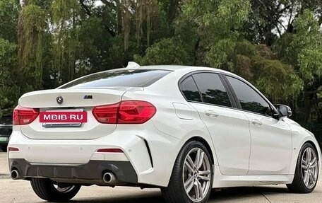 BMW 1 серия, 2019 год, 1 250 002 рублей, 3 фотография
