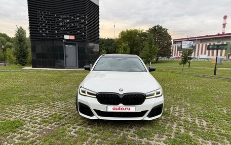 BMW 5 серия, 2021 год, 4 250 000 рублей, 2 фотография