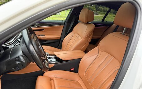 BMW 5 серия, 2021 год, 4 250 000 рублей, 13 фотография