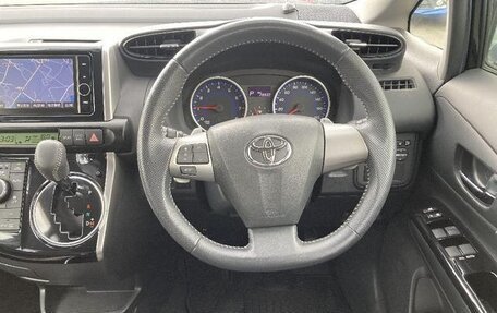 Toyota Wish II, 2017 год, 1 148 000 рублей, 10 фотография
