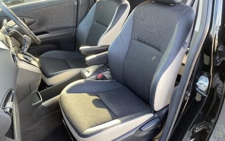 Toyota Wish II, 2017 год, 1 148 000 рублей, 18 фотография