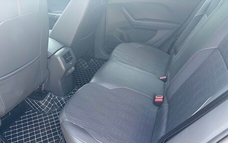 Volkswagen T-Cross I, 2021 год, 1 635 000 рублей, 8 фотография