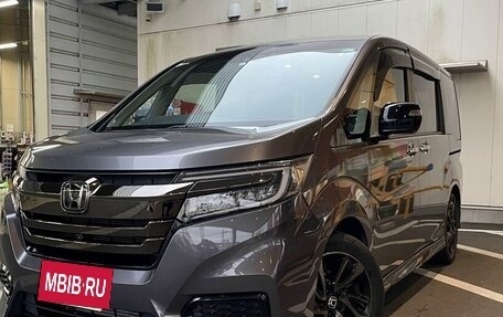 Honda Stepwgn IV, 2021 год, 2 077 000 рублей, 2 фотография