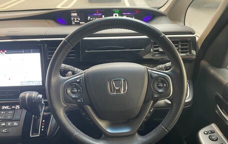 Honda Stepwgn IV, 2021 год, 2 077 000 рублей, 13 фотография