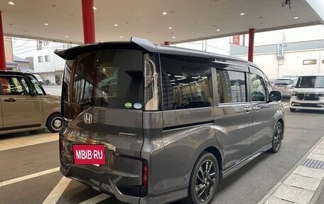 Honda Stepwgn IV, 2021 год, 2 077 000 рублей, 7 фотография
