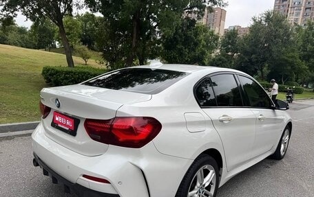 BMW 1 серия, 2023 год, 1 710 000 рублей, 2 фотография