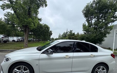 BMW 1 серия, 2023 год, 1 710 000 рублей, 7 фотография