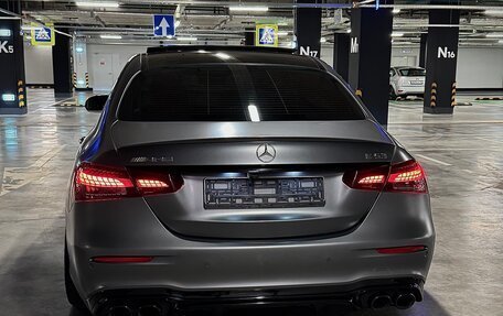Mercedes-Benz E-Класс AMG, 2021 год, 6 100 000 рублей, 6 фотография