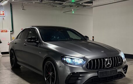 Mercedes-Benz E-Класс AMG, 2021 год, 6 100 000 рублей, 3 фотография
