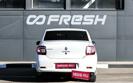 Renault Logan II, 2018 год, 954 000 рублей, 4 фотография