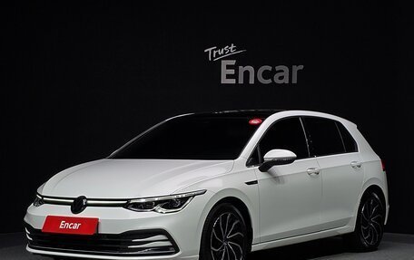 Volkswagen Golf VIII, 2022 год, 2 580 008 рублей, 1 фотография