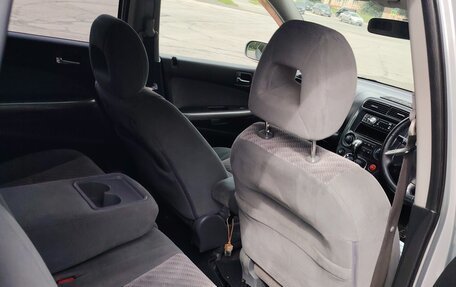 Honda Stream I рестайлинг, 2003 год, 575 000 рублей, 12 фотография