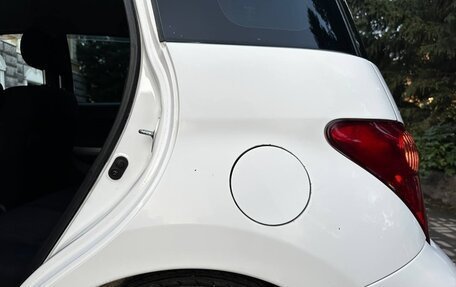Toyota Ist II, 2002 год, 549 000 рублей, 11 фотография