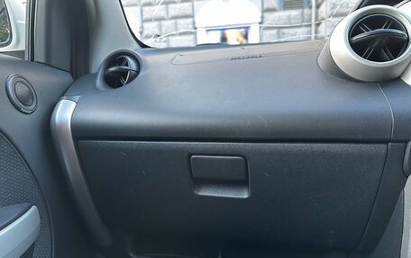 Toyota Ist II, 2002 год, 549 000 рублей, 22 фотография