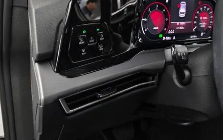Volkswagen Golf VIII, 2022 год, 2 580 008 рублей, 11 фотография