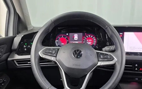 Volkswagen Golf VIII, 2022 год, 2 580 008 рублей, 13 фотография
