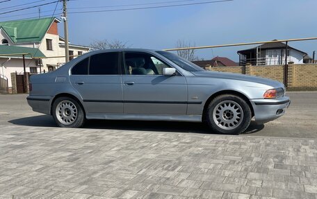 BMW 5 серия, 1998 год, 550 000 рублей, 9 фотография