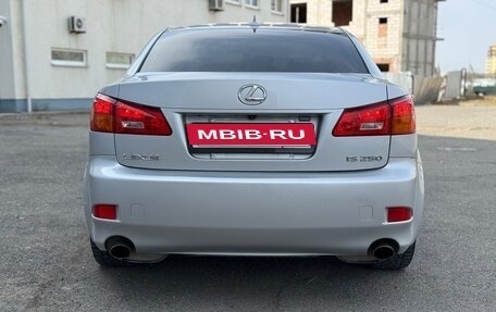 Lexus IS II рестайлинг 2, 2006 год, 1 250 000 рублей, 8 фотография