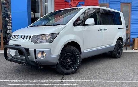 Mitsubishi Delica D:5 I, 2018 год, 1 792 000 рублей, 2 фотография