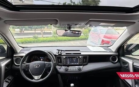 Toyota RAV4, 2018 год, 2 250 008 рублей, 7 фотография
