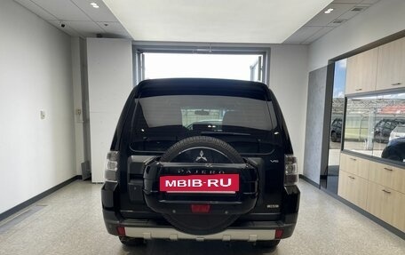 Mitsubishi Pajero IV, 2007 год, 1 550 000 рублей, 5 фотография