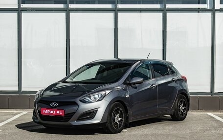 Hyundai i30 II рестайлинг, 2012 год, 900 000 рублей, 1 фотография