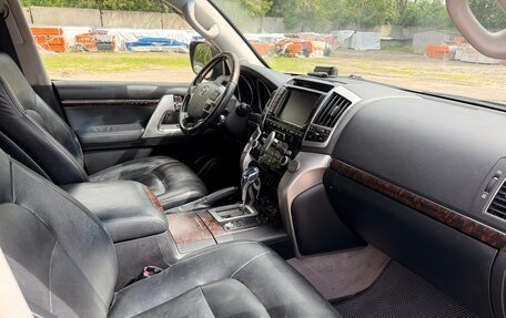 Toyota Land Cruiser 200, 2012 год, 3 600 000 рублей, 9 фотография