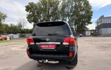 Toyota Land Cruiser 200, 2012 год, 3 600 000 рублей, 6 фотография