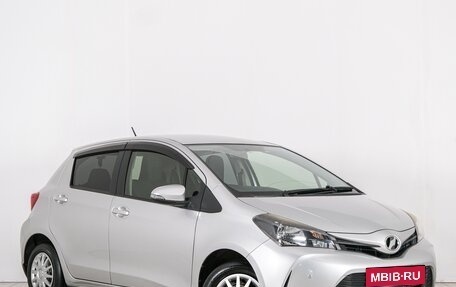 Toyota Vitz, 2015 год, 899 000 рублей, 2 фотография
