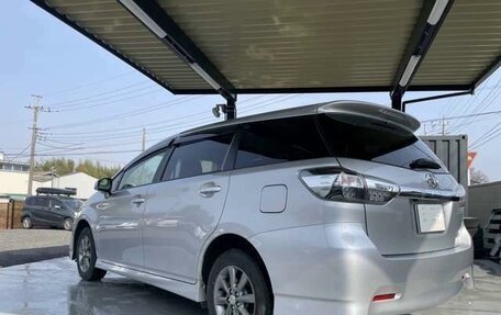 Toyota Wish II, 2017 год, 1 099 000 рублей, 6 фотография