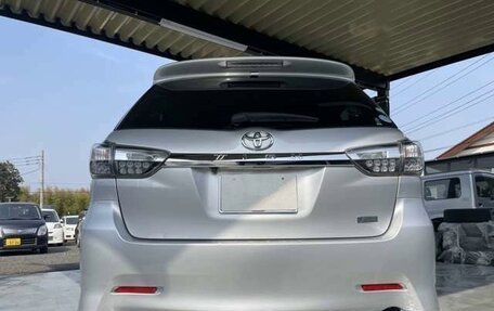 Toyota Wish II, 2017 год, 1 099 000 рублей, 8 фотография