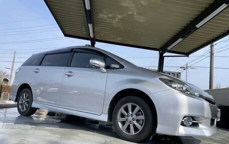 Toyota Wish II, 2017 год, 1 099 000 рублей, 14 фотография
