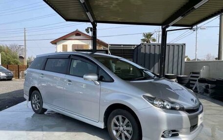 Toyota Wish II, 2017 год, 1 099 000 рублей, 5 фотография